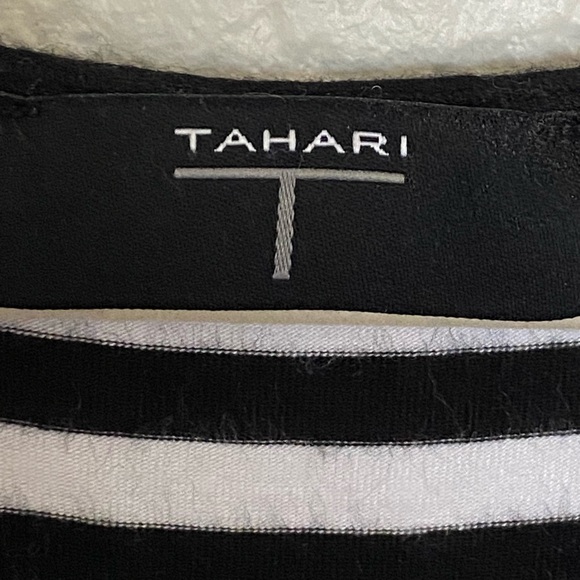 T TAHARI GEOMETRIC STRIPE MAXI DRESS BLACK WHITE MODAL KNIT SIDE KNOT SIZE XL - Picture 10 of 11